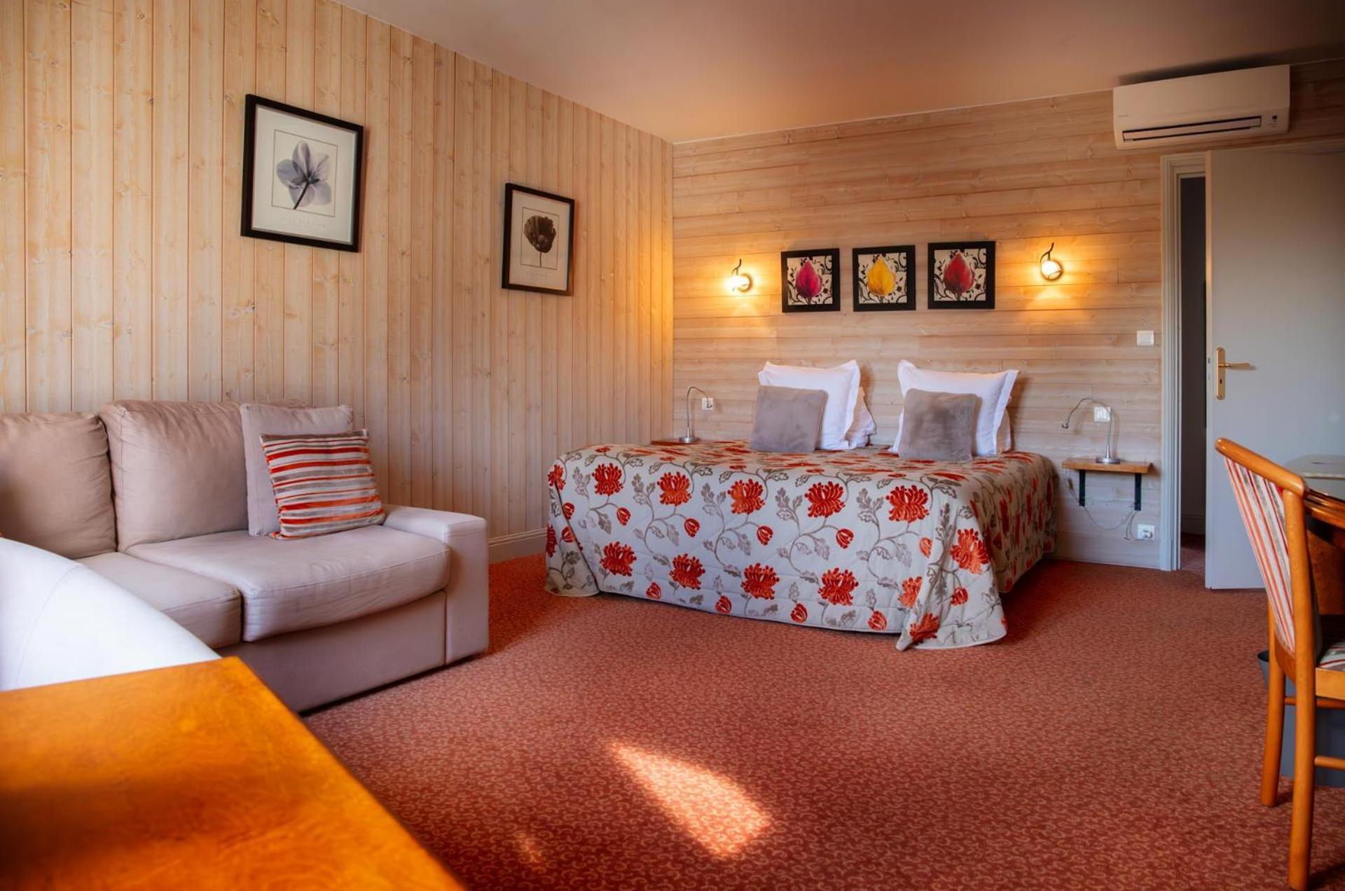 L'Aubiniere Hotel Restaurant & Spa Saint-Ouen-les-Vignes Dış mekan fotoğraf