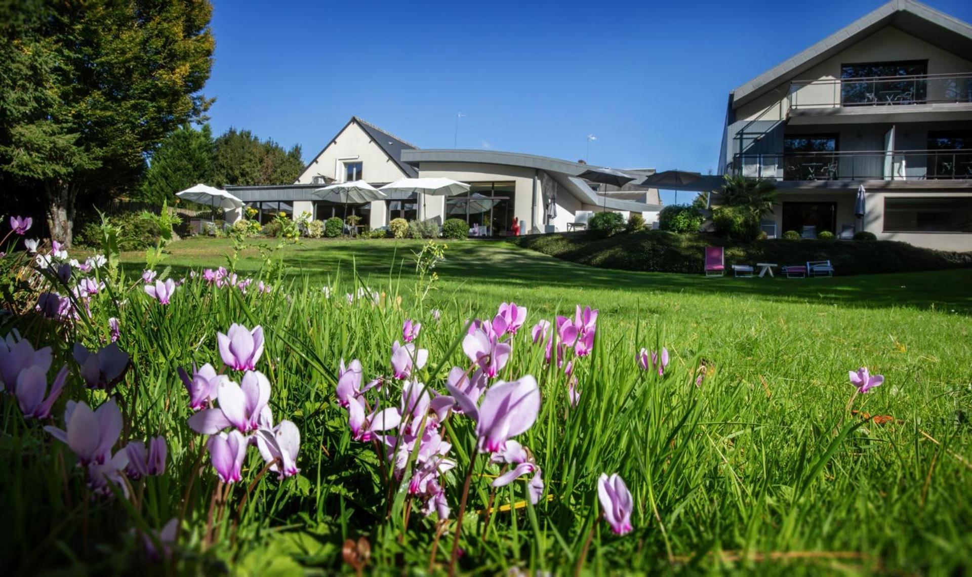 L'Aubiniere Hotel Restaurant & Spa Saint-Ouen-les-Vignes Dış mekan fotoğraf